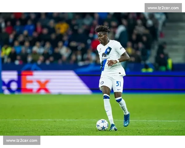 意甲卫冕冠军面临挑战！斯帕莱蒂能否稳住阵脚，再创辉煌